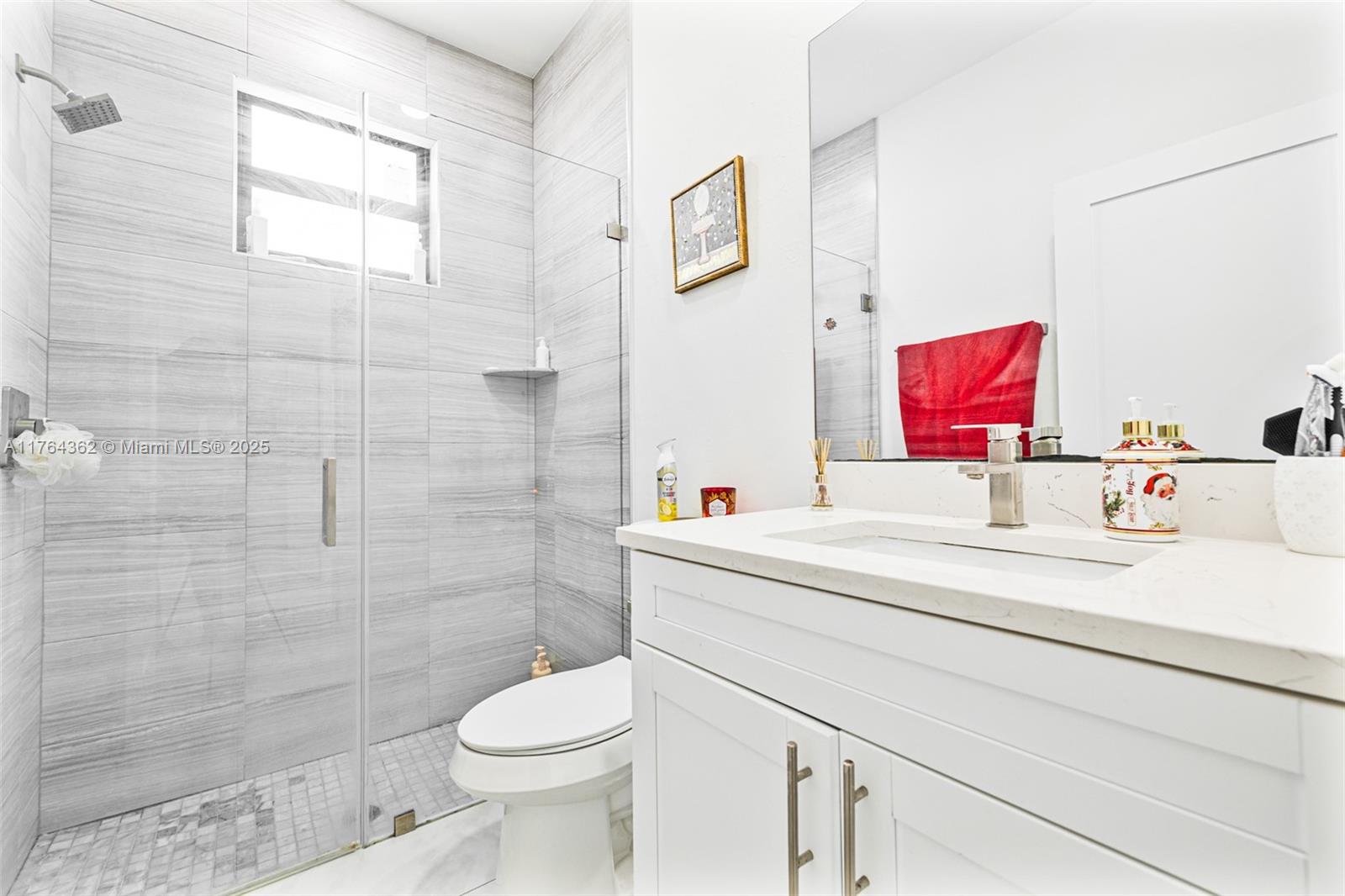 2810 DIPLOMAT PKWY W