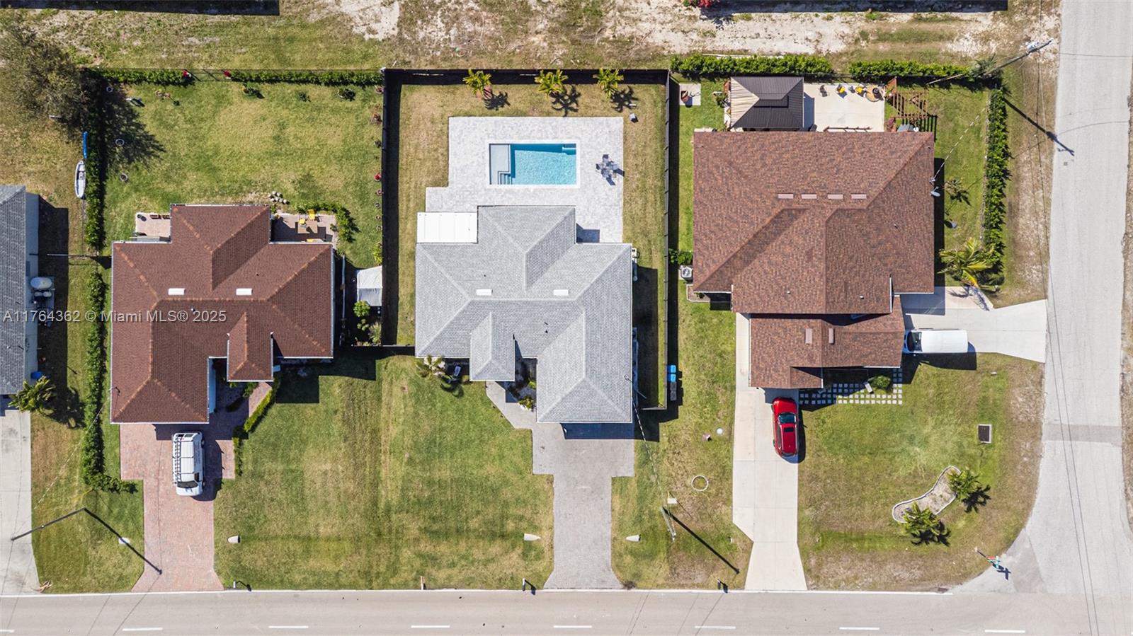 2810 DIPLOMAT PKWY W