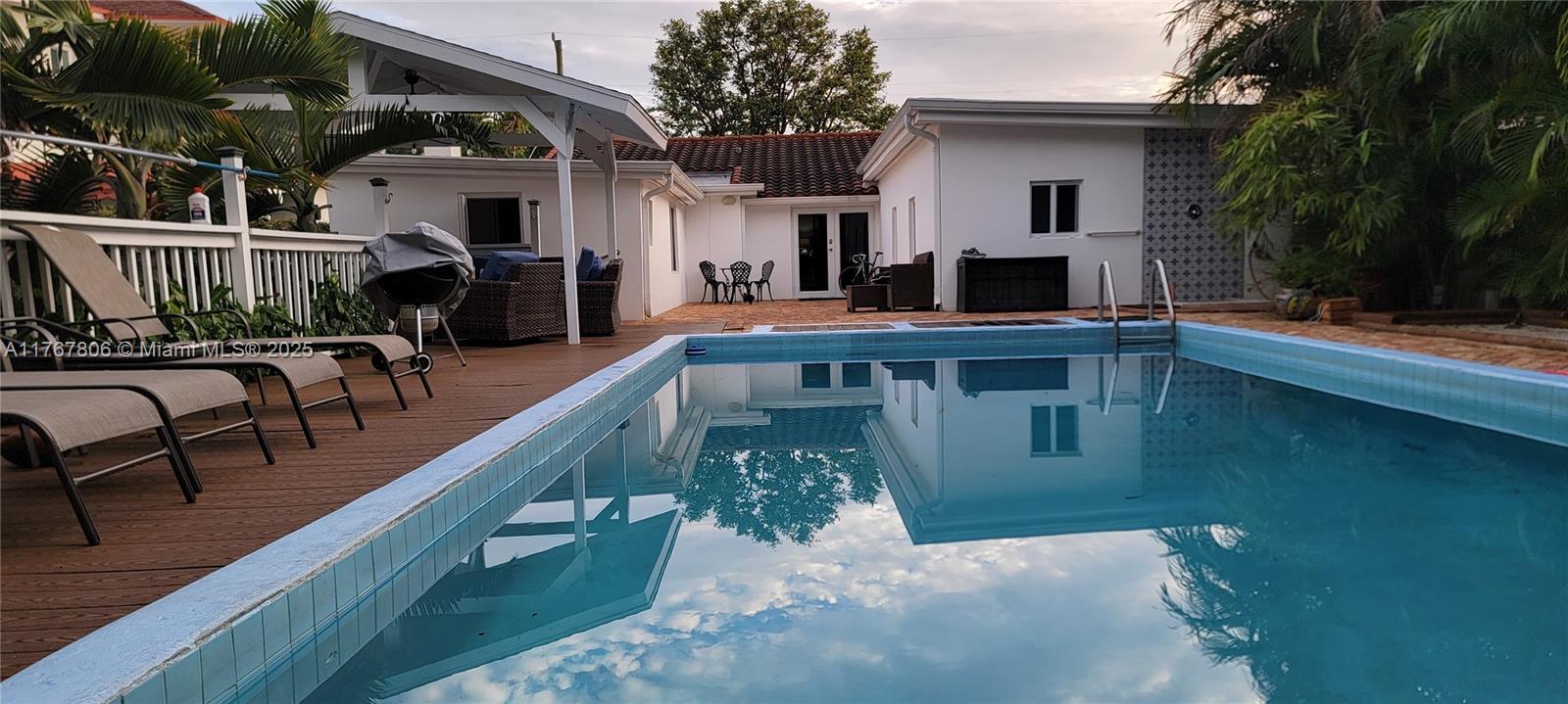 2231 SW 17th Ter # 1