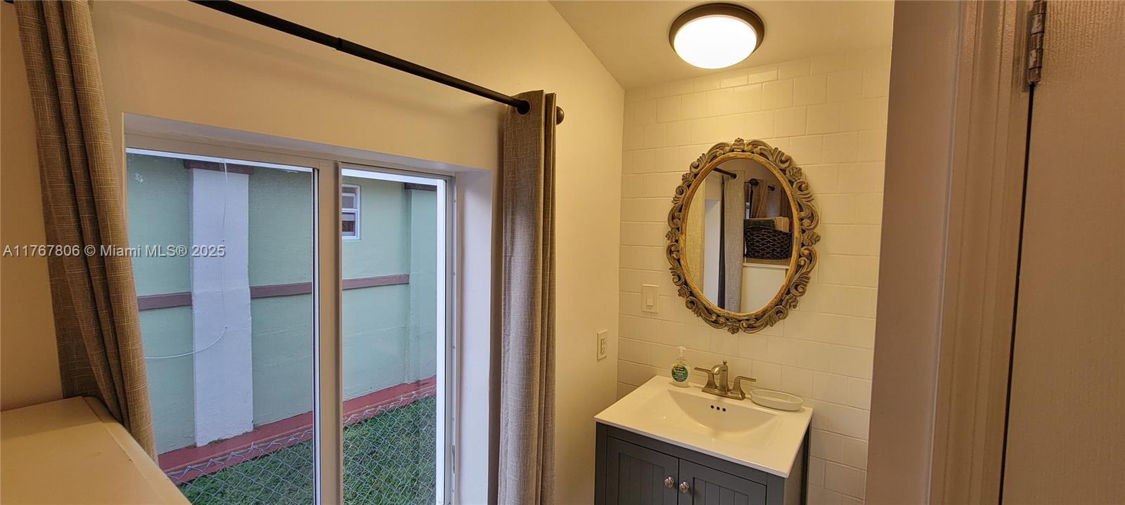 2231 SW 17th Ter # 1