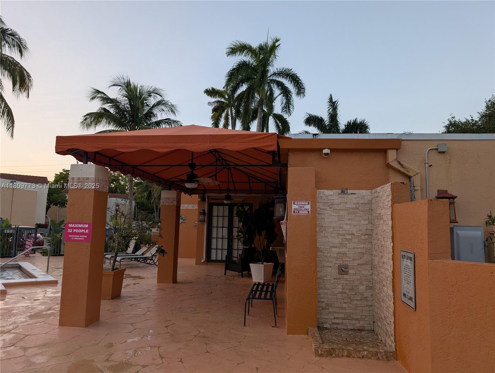 6276 NW 186th St # 305