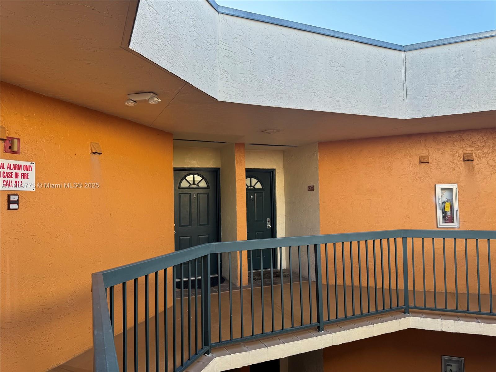 6276 NW 186th St # 305