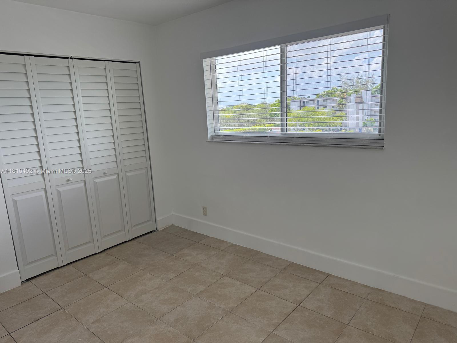 8610 N Sherman Cir # 507