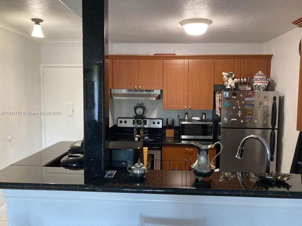 2160 SW 16th Ave # 421