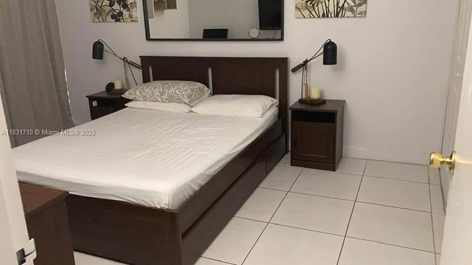 2160 SW 16th Ave # 421