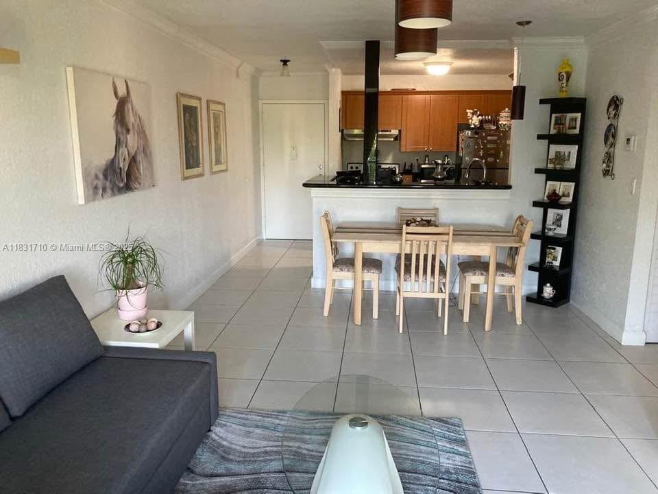 2160 SW 16th Ave # 421