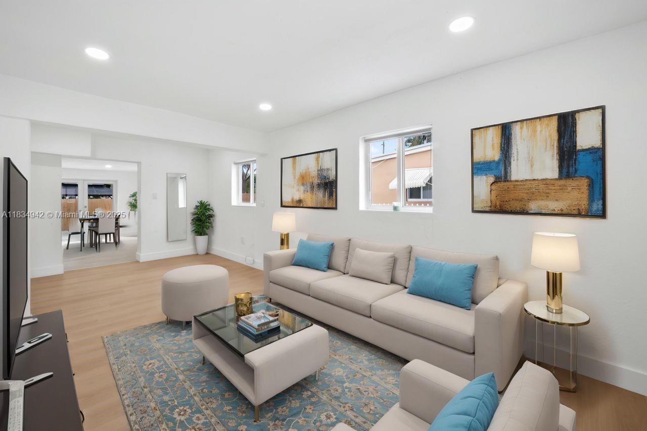 716 Burlington St, Opa-Locka