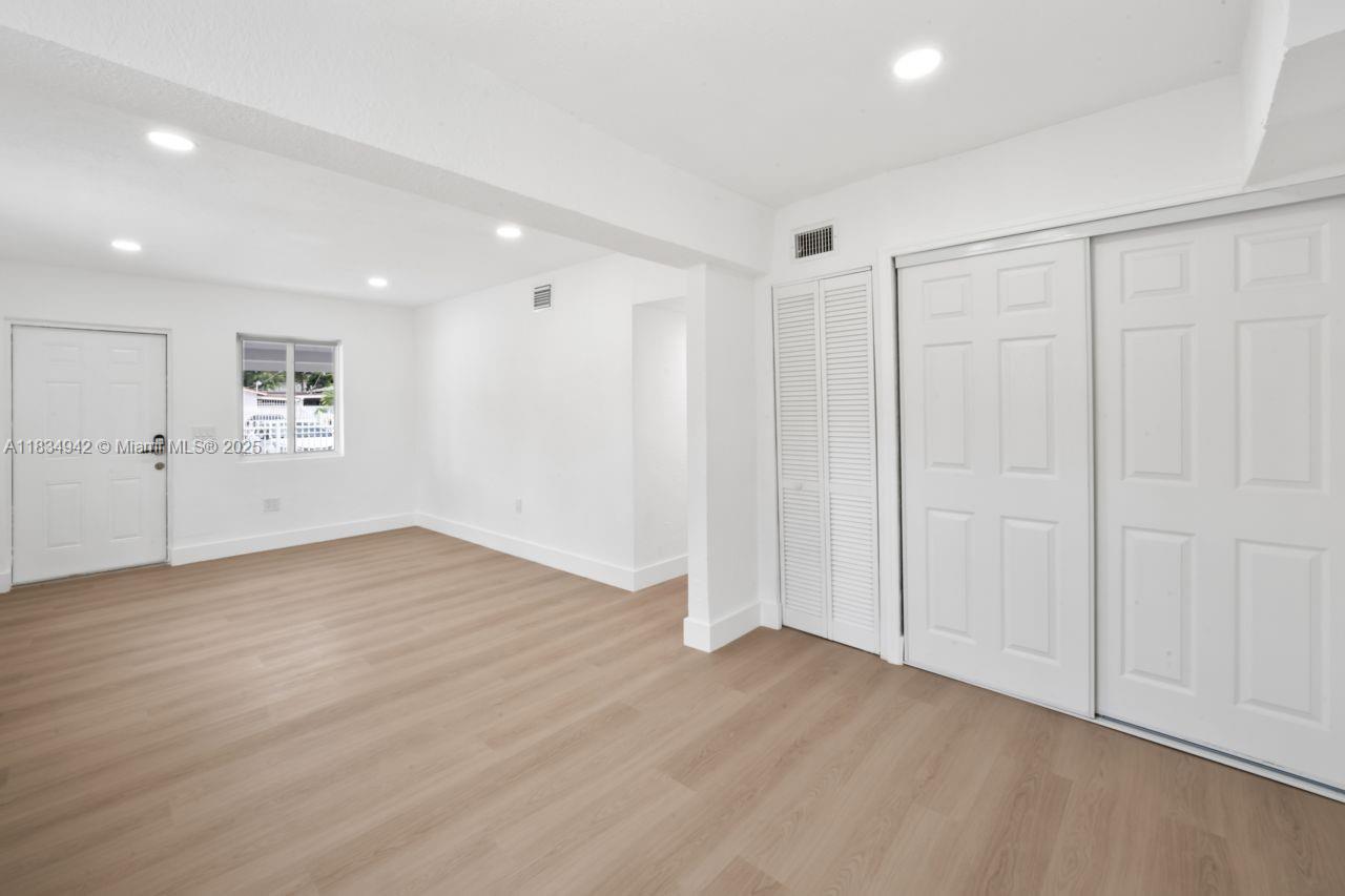 716 Burlington St, Opa-Locka