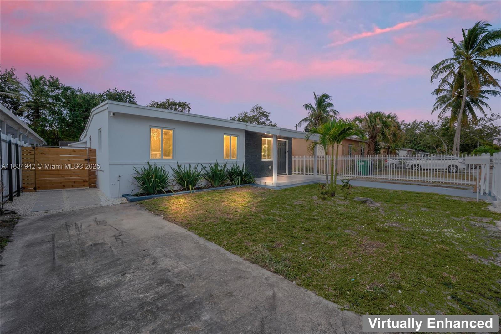 716 Burlington St, Opa-Locka