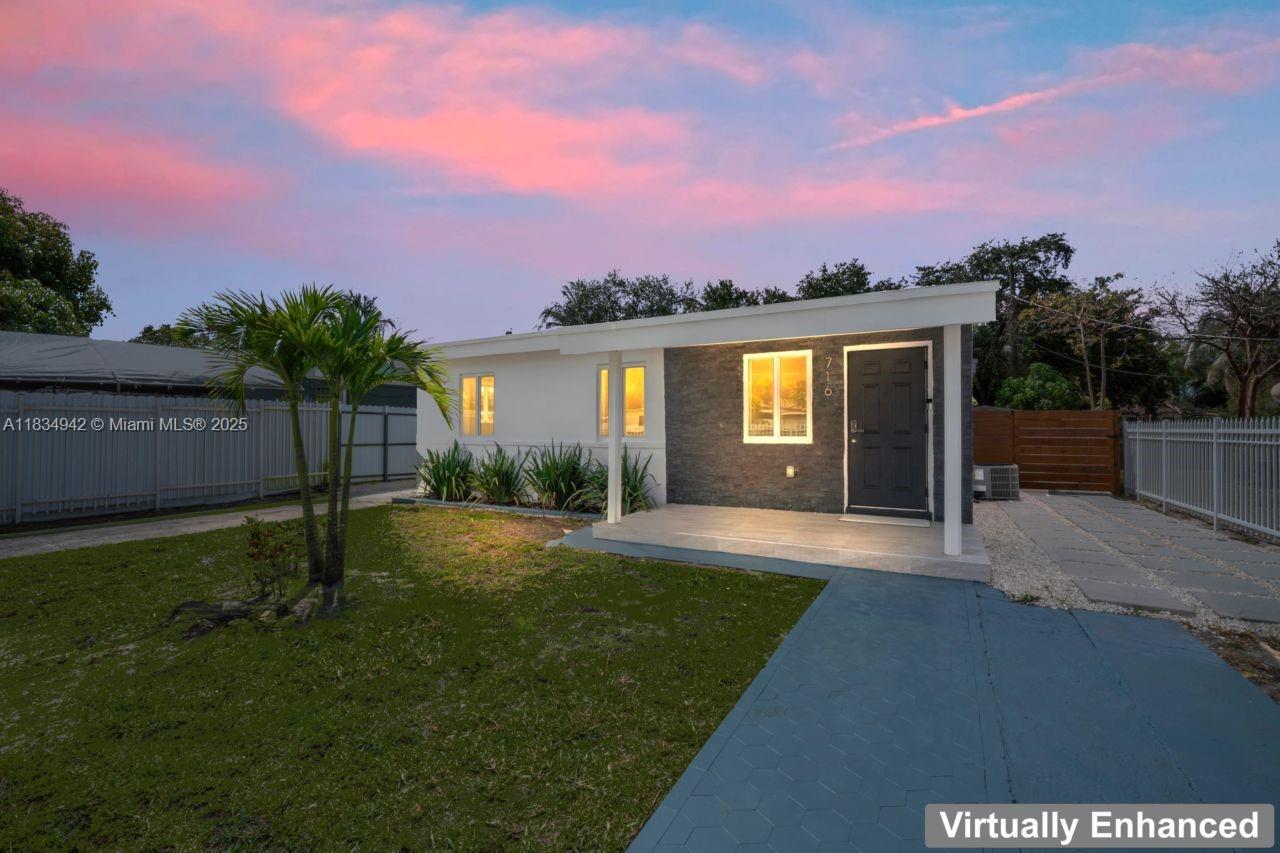 716 Burlington St, Opa-Locka