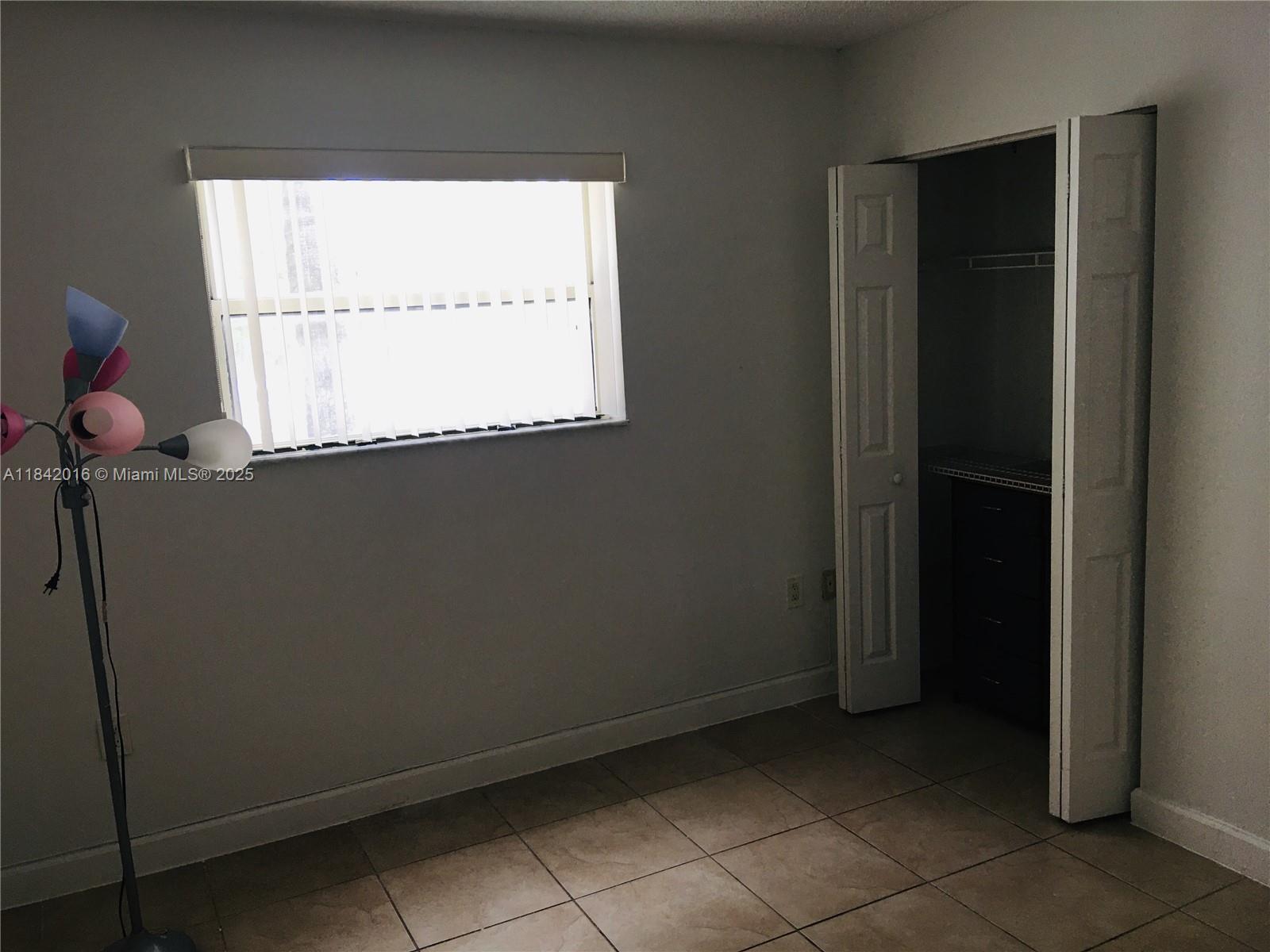 8185 NW 7th st # 219