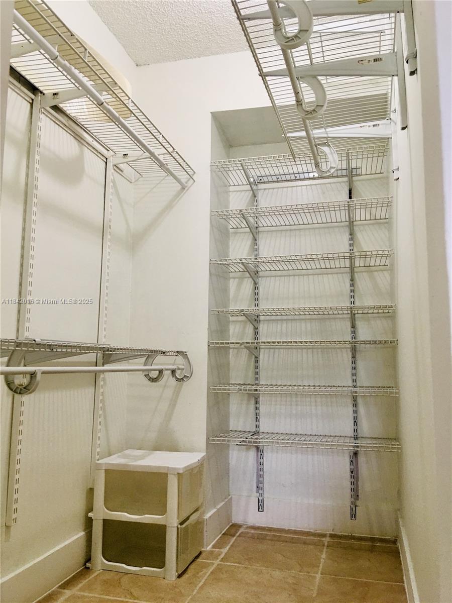 8185 NW 7th st # 219