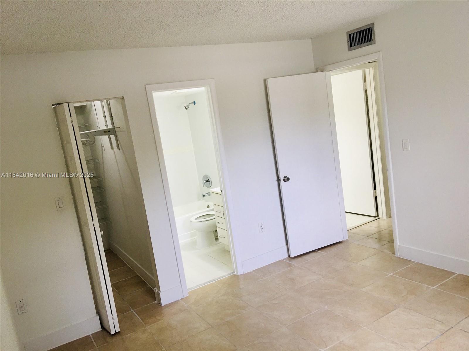 8185 NW 7th st # 219