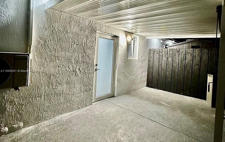 15420 SW 169th Ln Unit: Studio