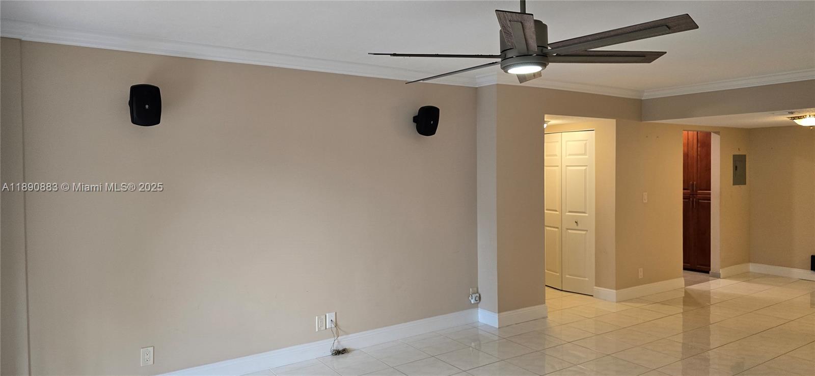 10777 W Sample Rd # 402