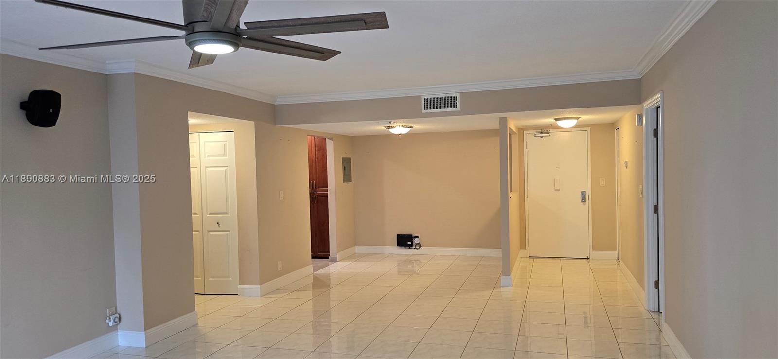 10777 W Sample Rd # 402