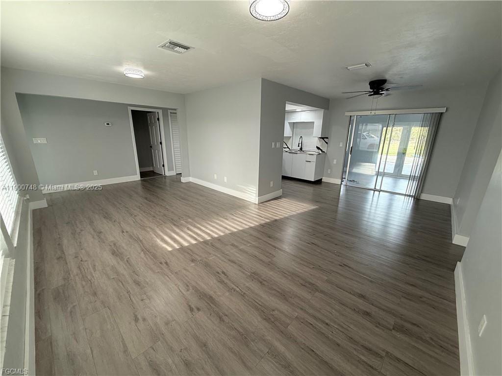 304 N Ave, Other City - In The State Of Florida