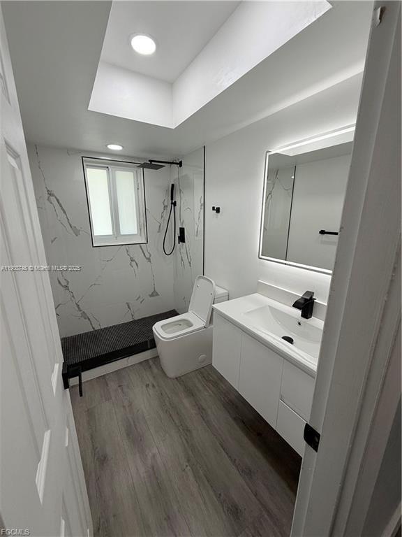 304 N Ave, Other City - In The State Of Florida