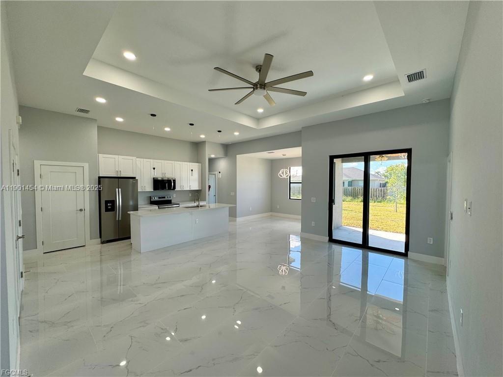 2004 W TROPICANA PKWY, Other City - In The State Of Florida