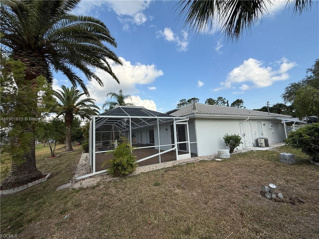 2803 E 5th St, Other City - In The State Of Florida