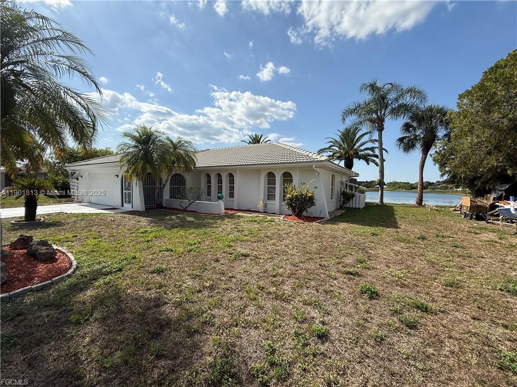 2803 E 5th St, Other City - In The State Of Florida