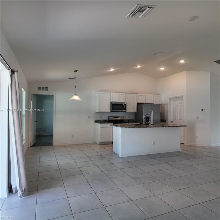 2817 NW 21ST AVE # 2817