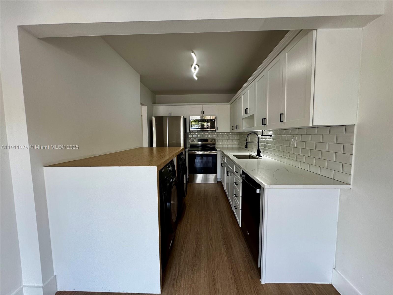 5900 SW 127th Ave # 3106