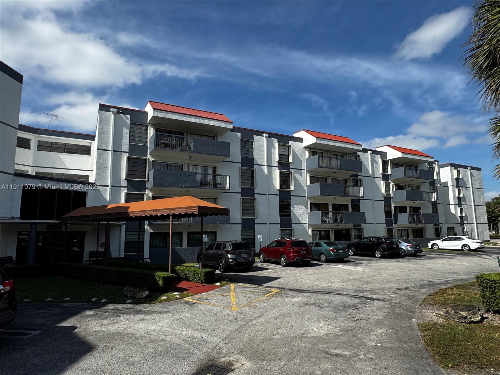 5900 SW 127th Ave # 3106