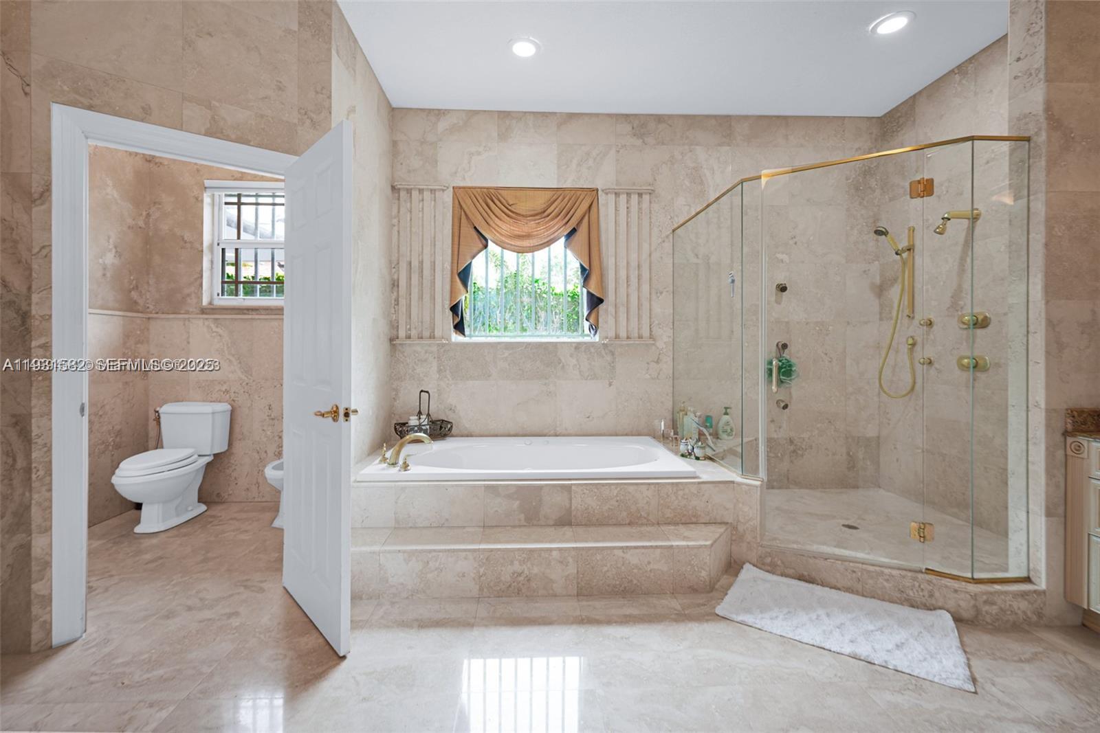 5750 SW 67th Ave # 5750