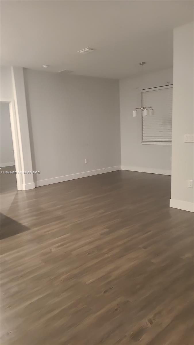 1810 NW Calmar # 1810