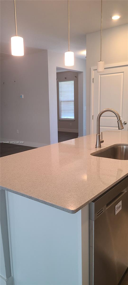 1810 NW Calmar # 1810