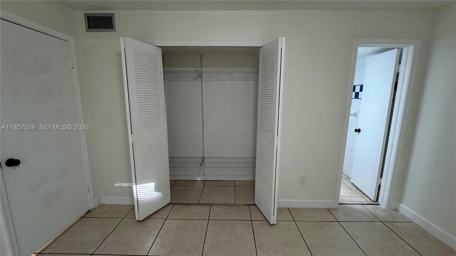 4111 Stirling Rd # 102