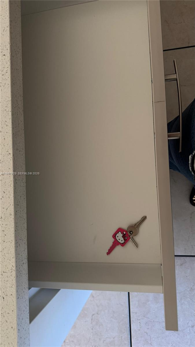 4111 Stirling Rd # 102