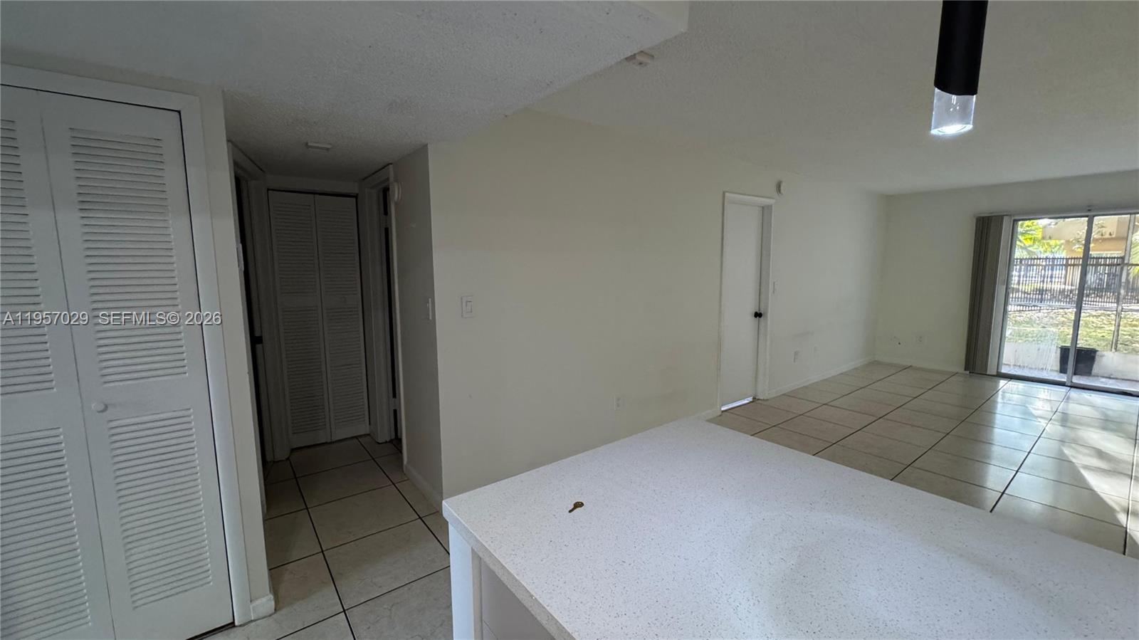 4111 Stirling Rd # 102