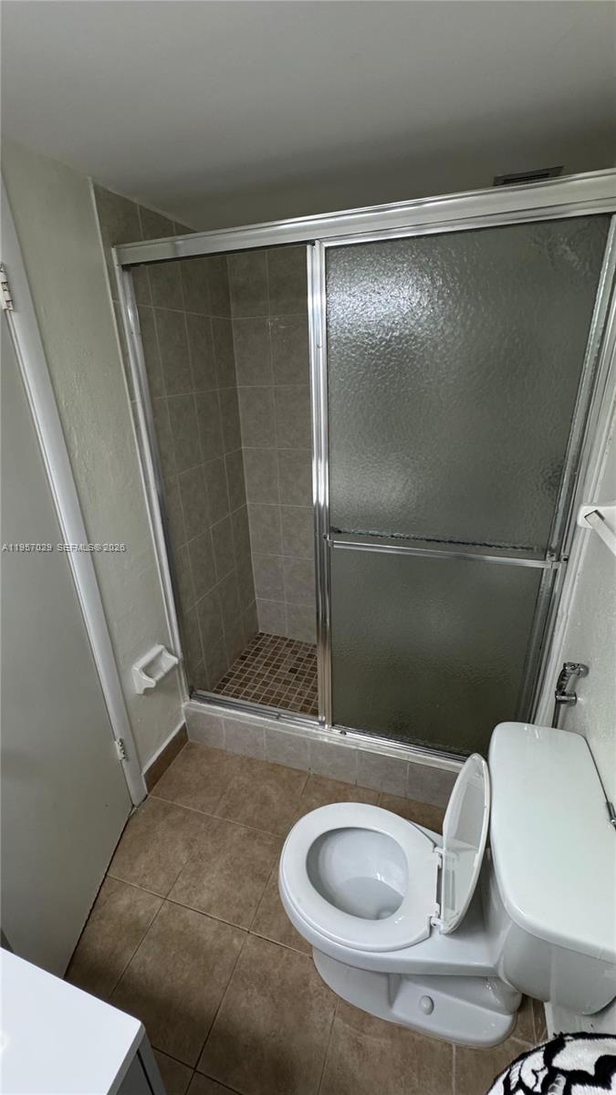 4111 Stirling Rd # 102