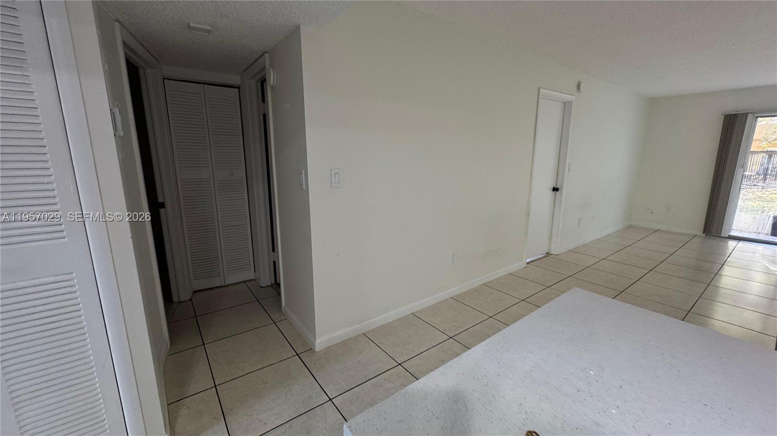 4111 Stirling Rd # 102