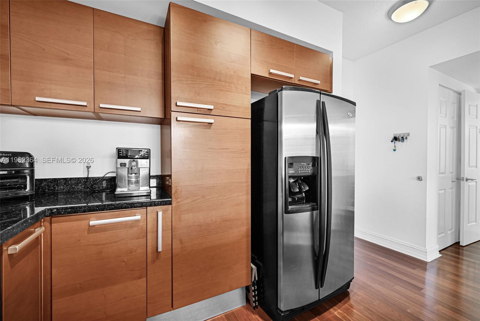 2030 S Douglas Rd # 703