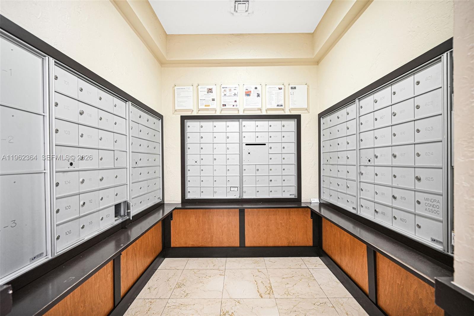 2030 S Douglas Rd # 703