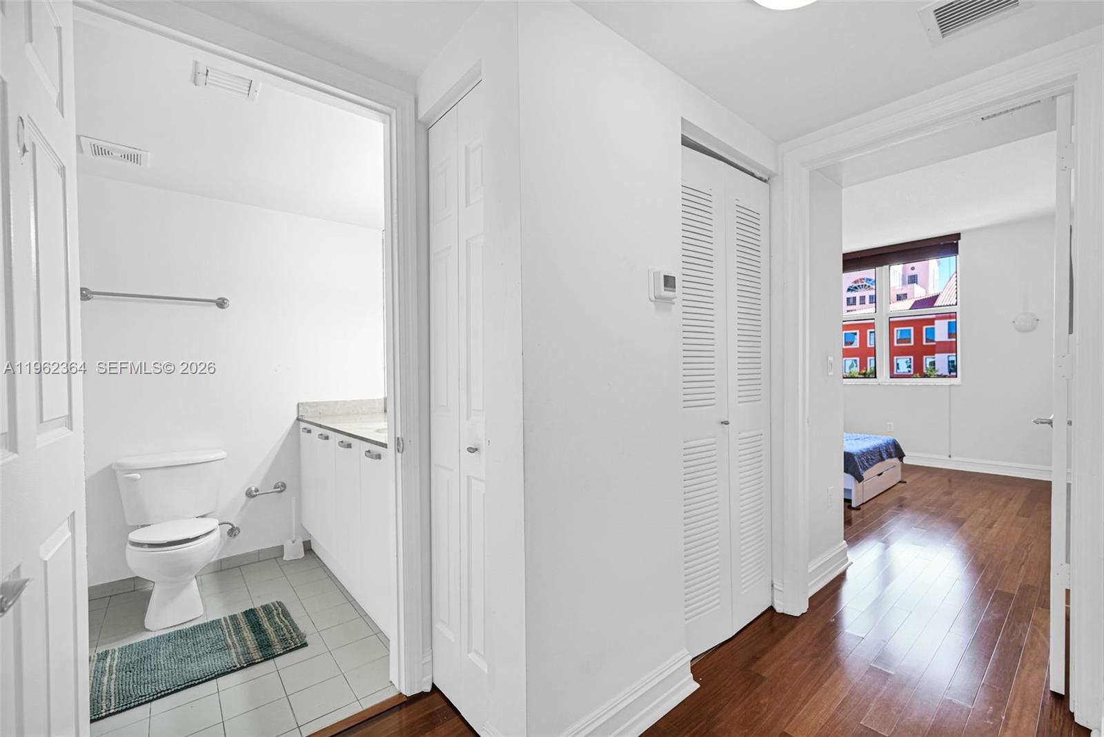 2030 S Douglas Rd # 703