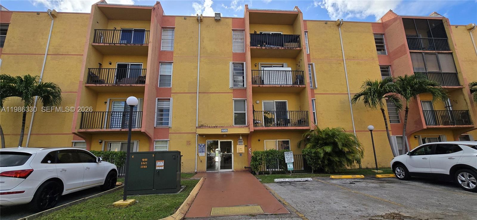 4805 NW 7th St # 15 Unit: 204-15