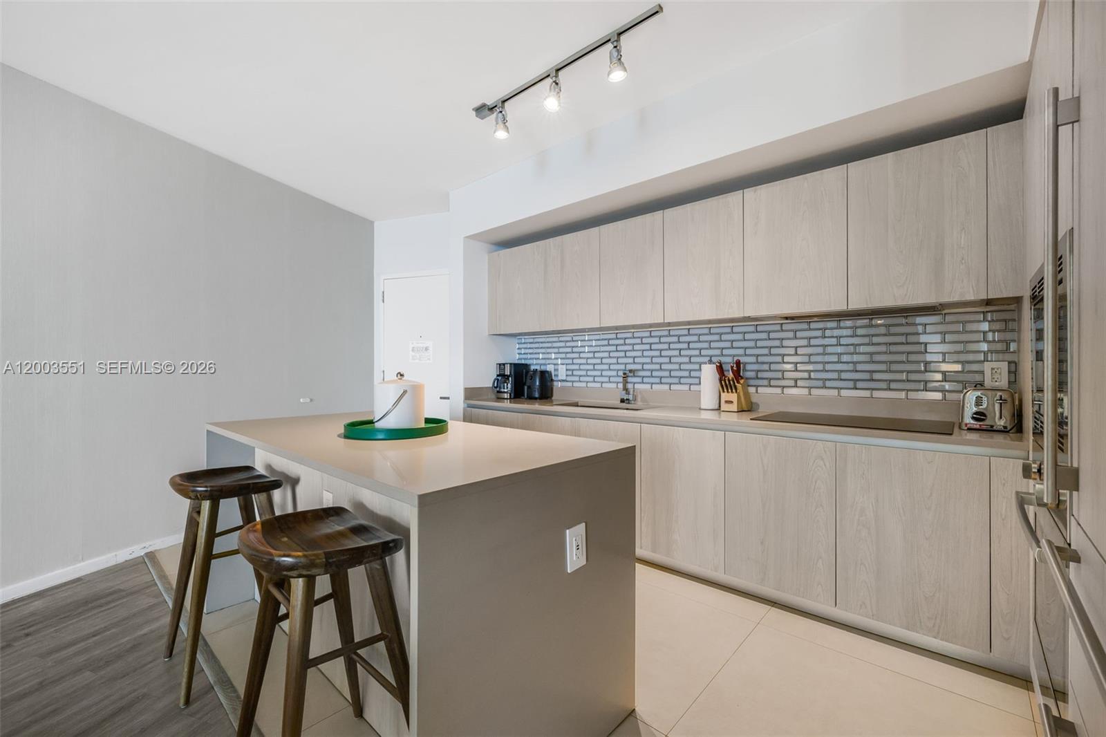4111 S Ocean Dr # 2207