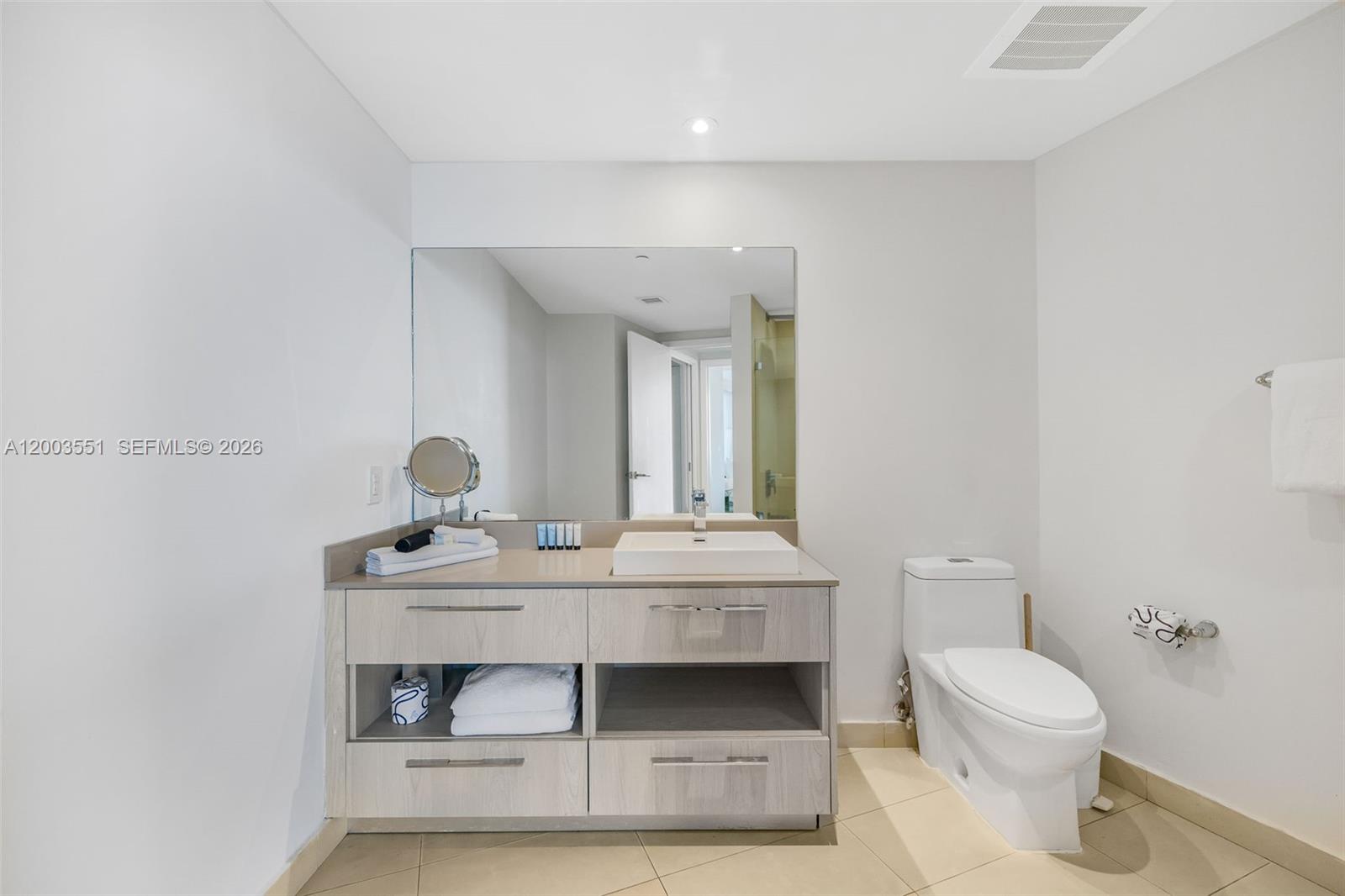4111 S Ocean Dr # 2207