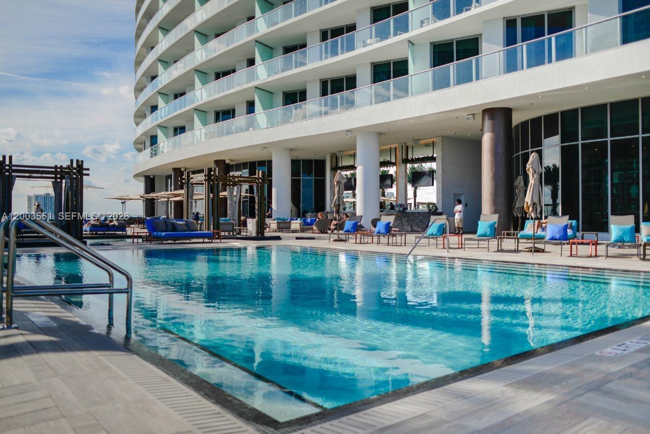 4111 S Ocean Dr # 2207