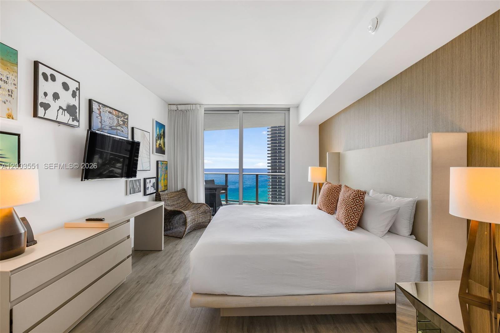 4111 S Ocean Dr # 2207