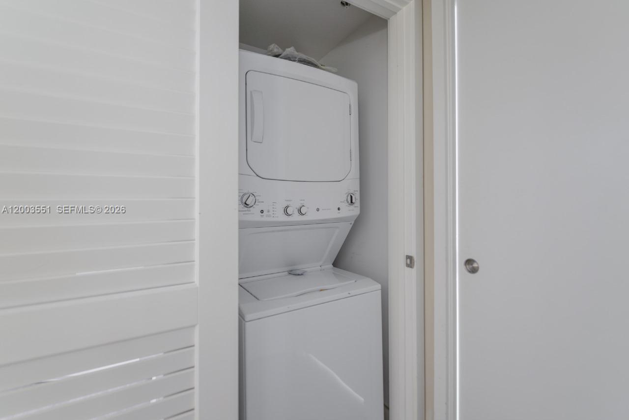 4111 S Ocean Dr # 2207