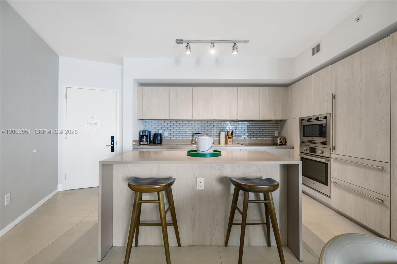 4111 S Ocean Dr # 2207
