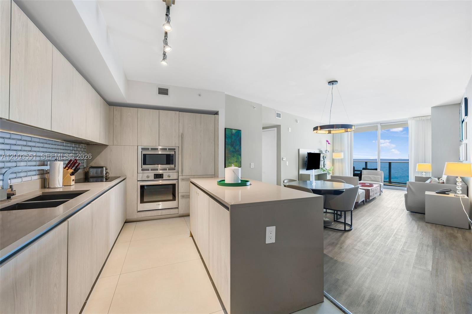 4111 S Ocean Dr # 2207