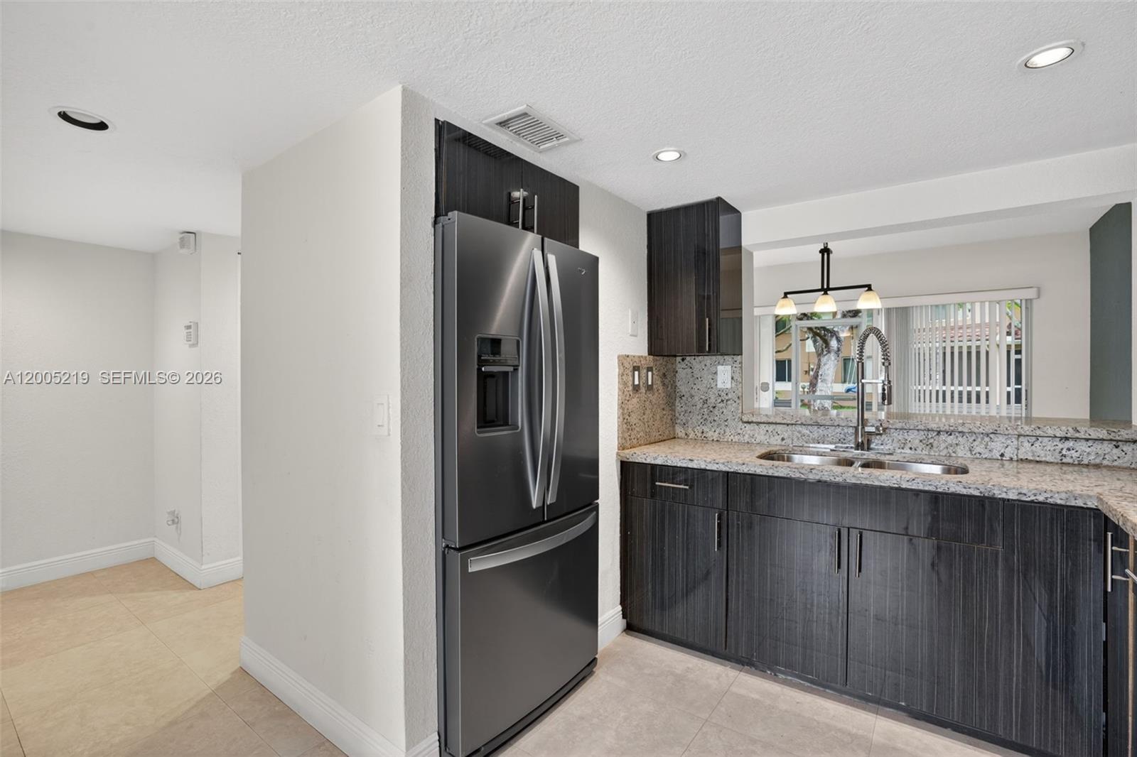 845 NW 91st Ter
