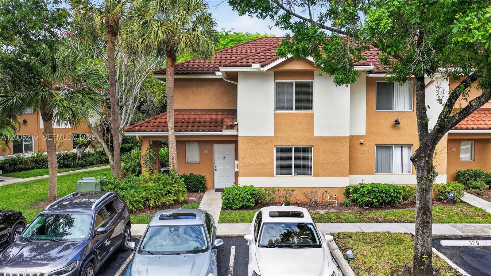 845 NW 91st Ter