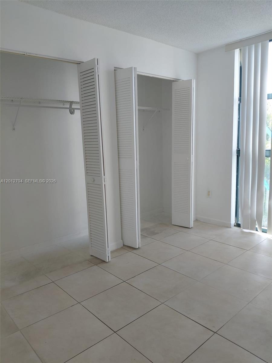 11790 SW 18th St # 3 Unit: 429-3